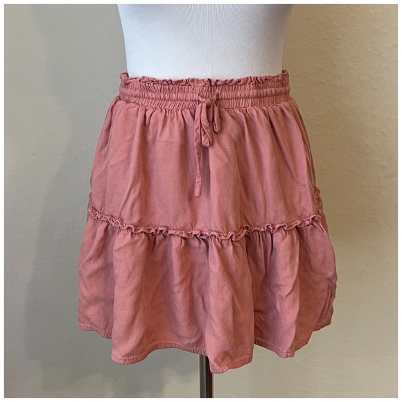 Showpo skirt - Picture 3 of 6